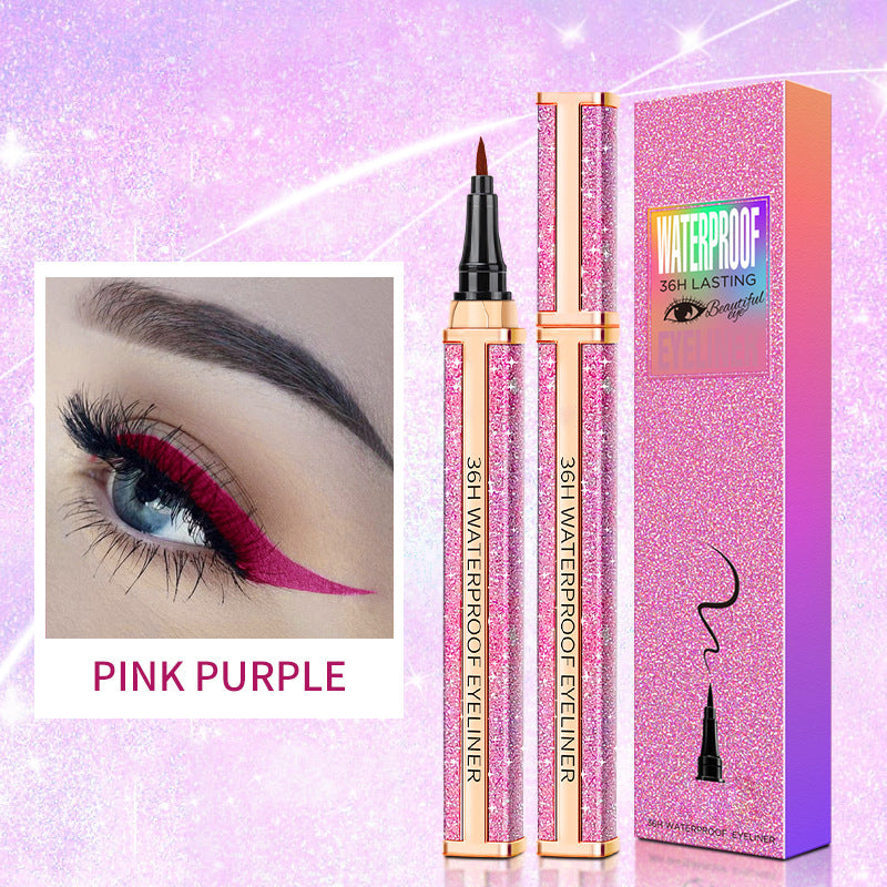 Färgad vattenfast eyeliner