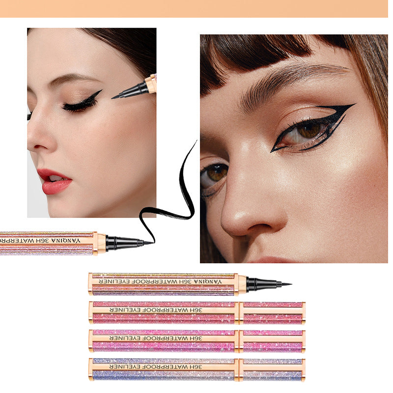 Färgad vattenfast eyeliner