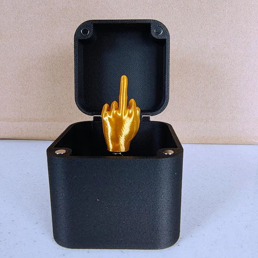 🎁Mittfinger i en låda
